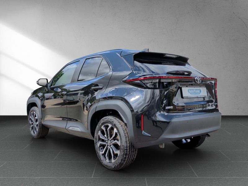 Toyota Yaris Cross 1.5 Hybrid Teamplayer *2xPDC*ACC*BLI