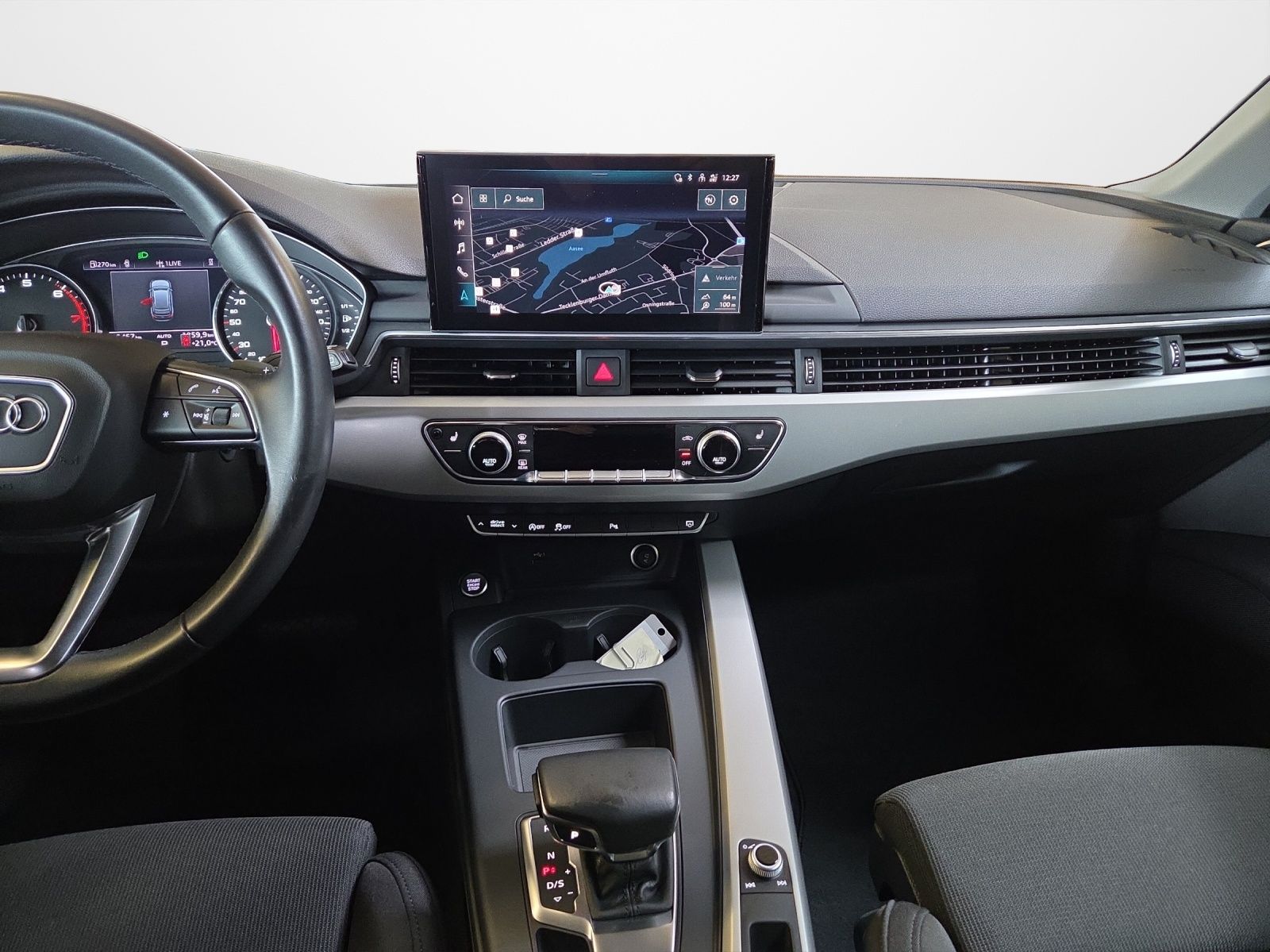Audi A4 Avant 40 TFSI S tronic S line - Samsaru's Car Outlet