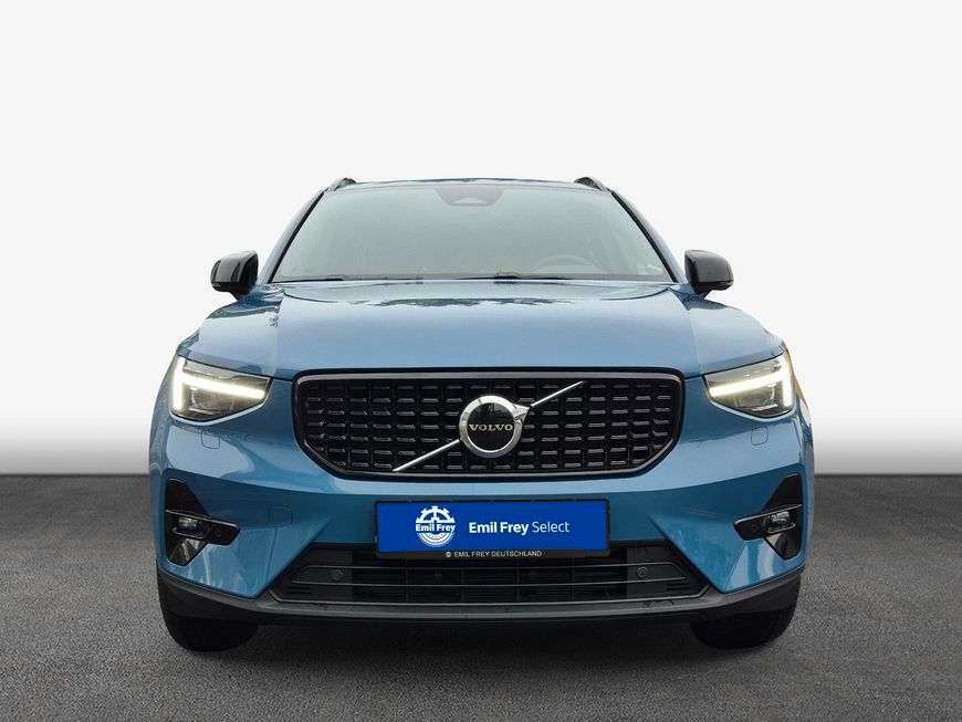 Volvo XC40 B3 Plus Dark - Samsaru's Car Outlet