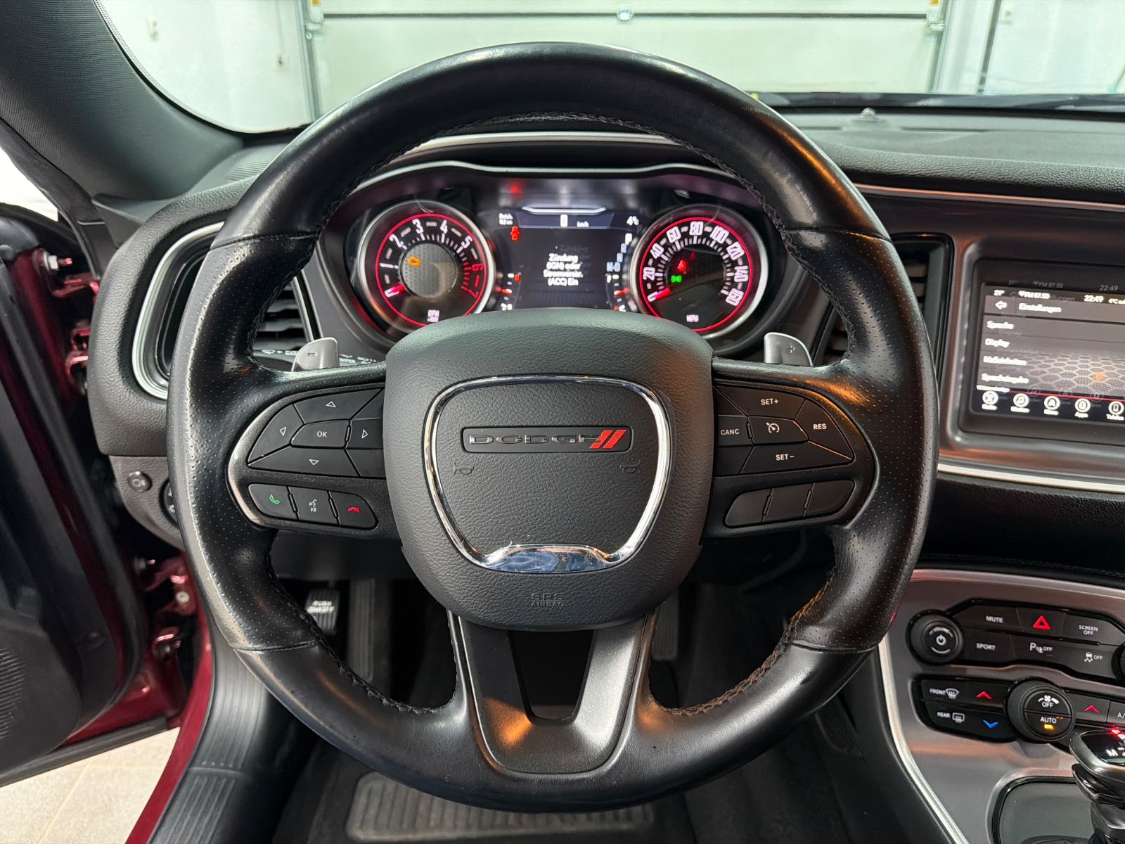 Dodge Challenger R/T 5.7 V8/Octane-Red/Carplay/20"