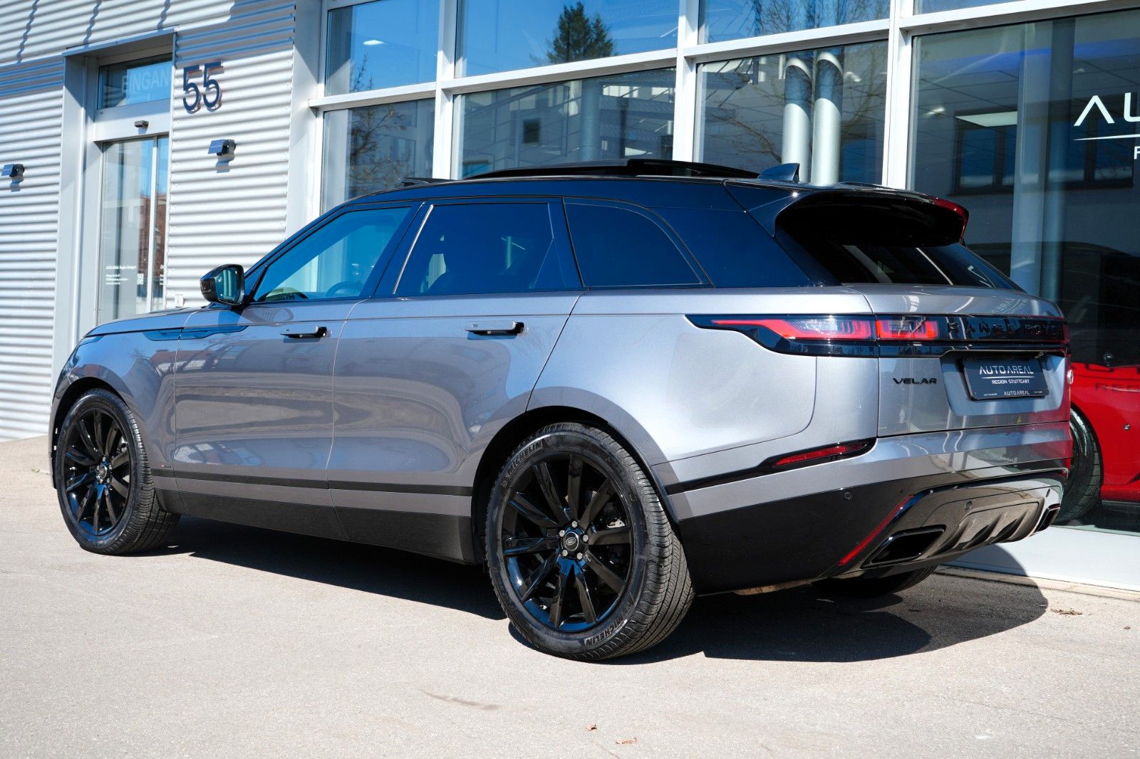 Range Rover Velar R-Dynamic - Samsaru's Car Outlet