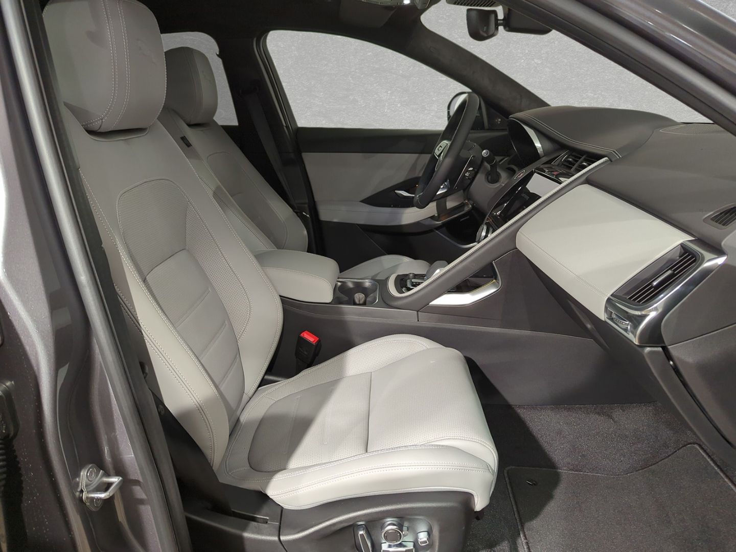Jaguar E-Pace D200 R-Dynamic HSE