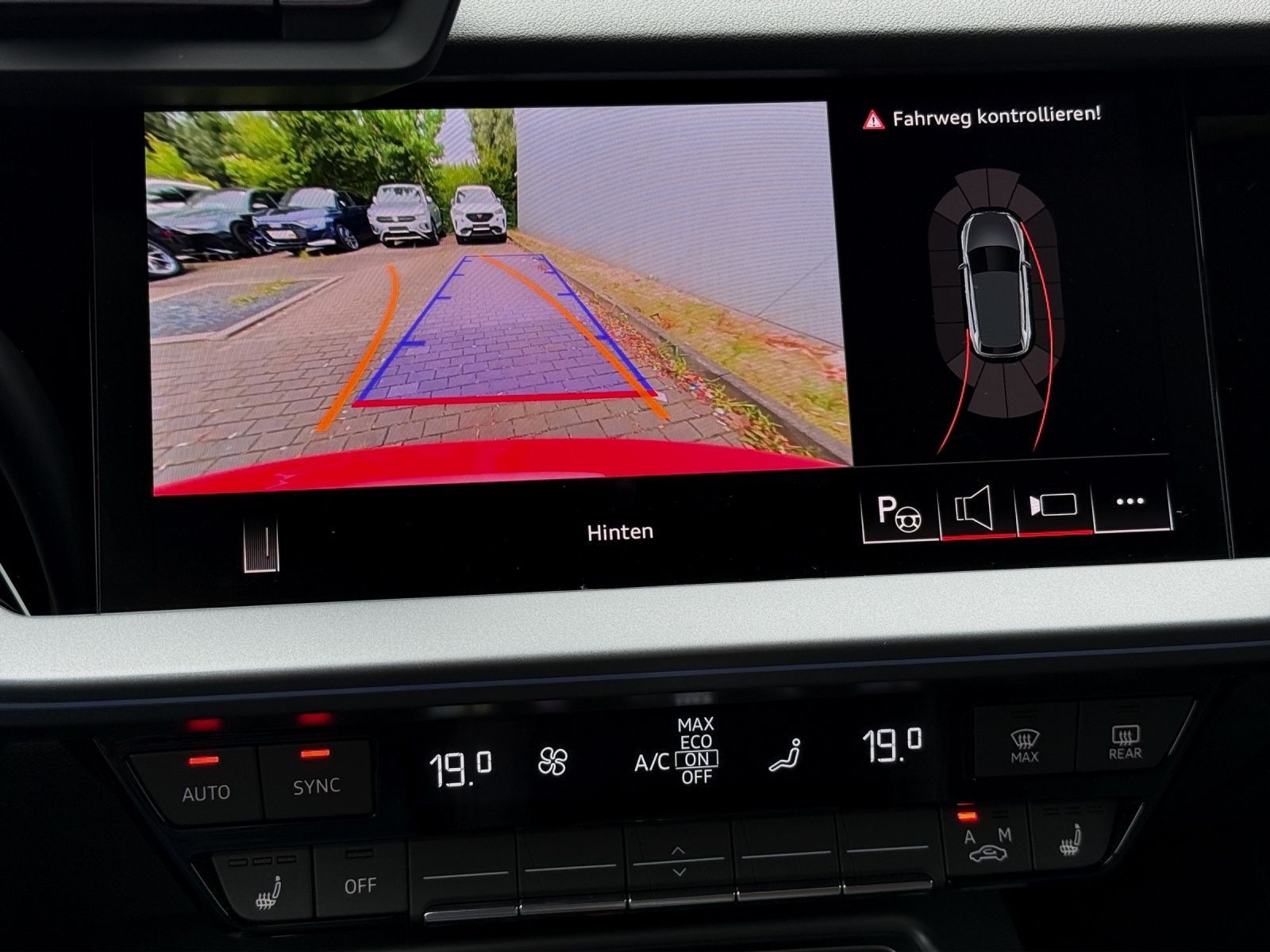 Audi A3 Sportback 30 TFSI 2x S LINE - Samsaru's Car Outlet