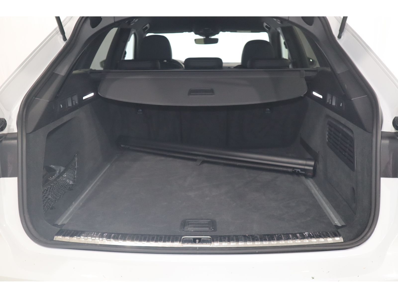 Audi A6 Avant 40 TDI advanced - Samsaru's Car Outlet
