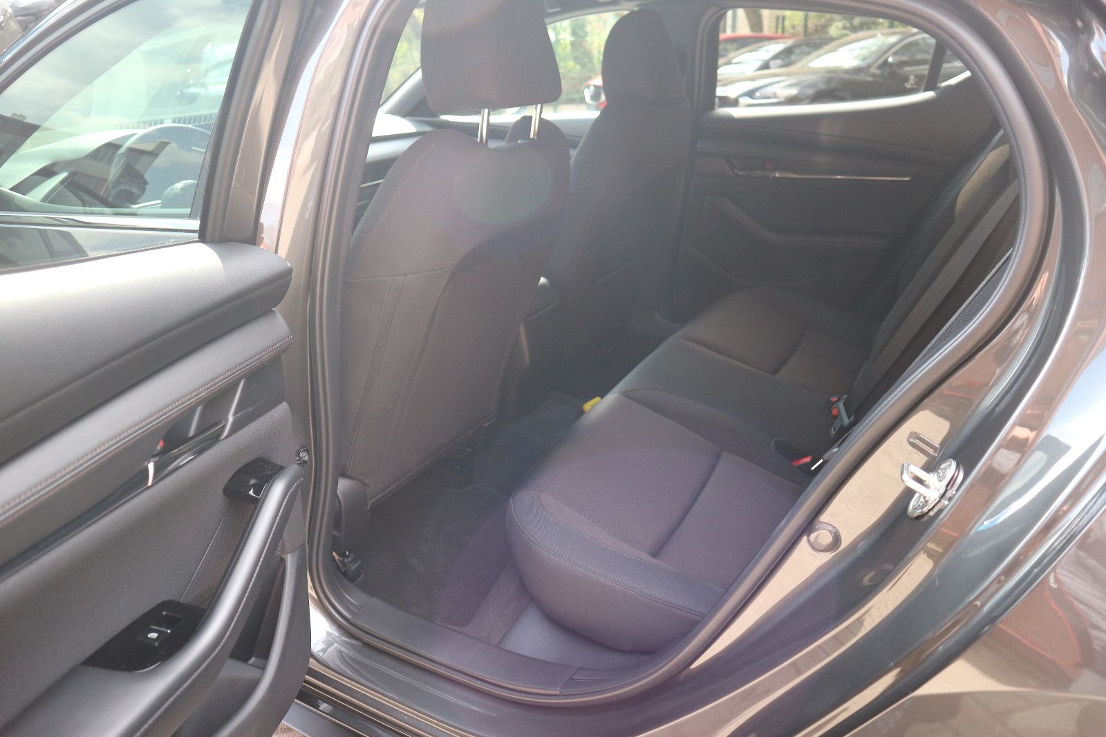 Mazda 3 e-SKYACTIV X 186 Exclusive-Line Autom.