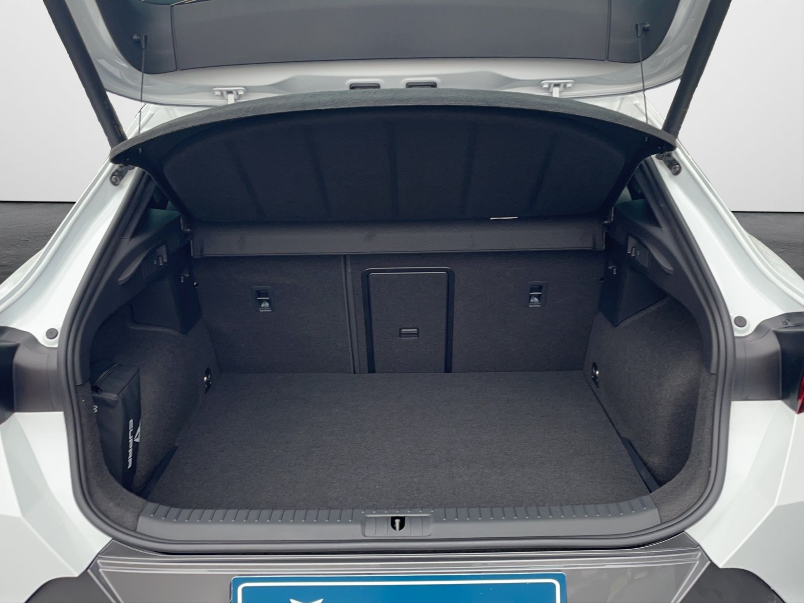 Cupra Formentor 1.4 TSI e-Hybrid  AHK Navi LED Kamera