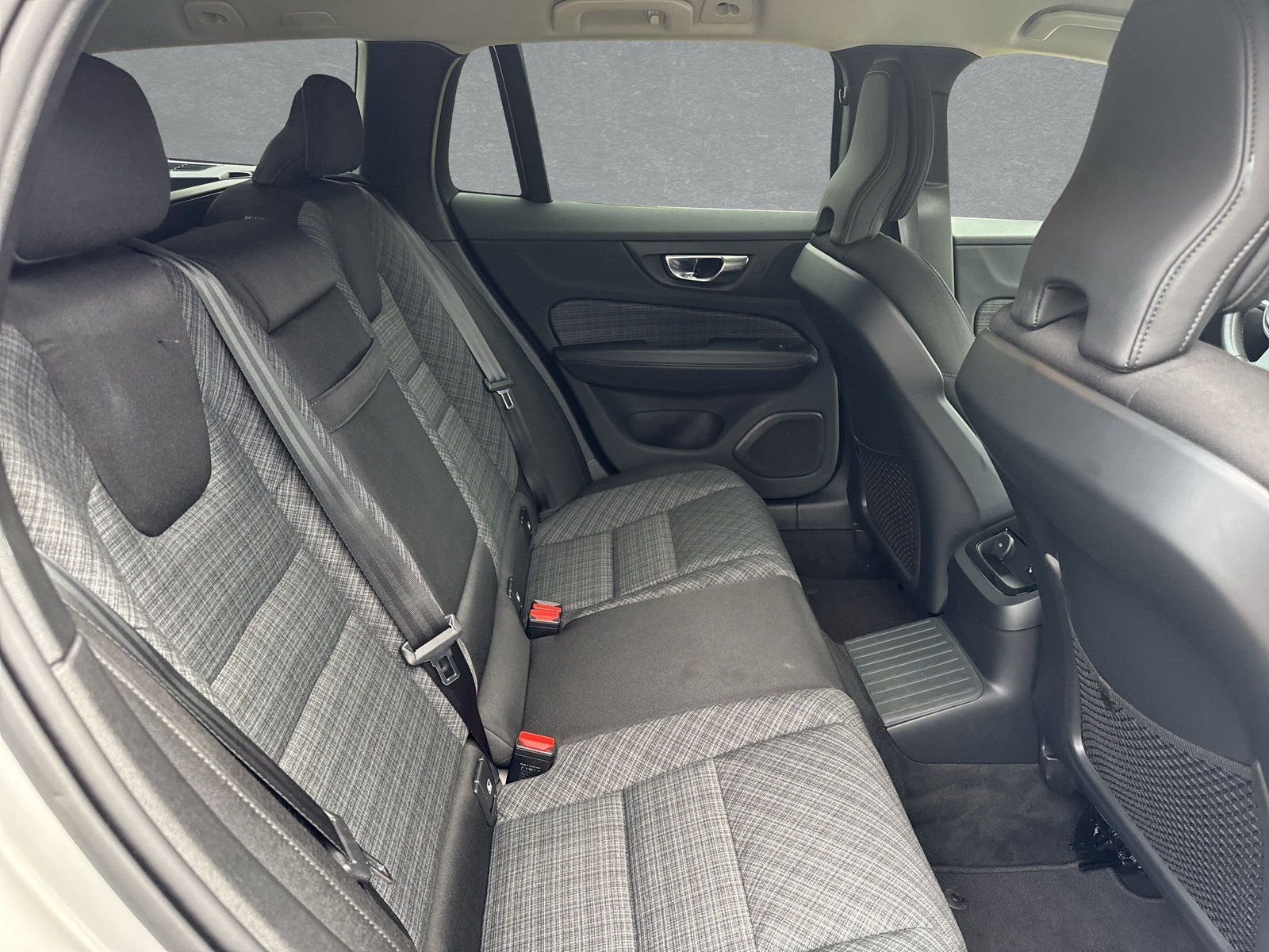 Volvo V60 Recharge T6 AWD Core+AHK+Winter Paket