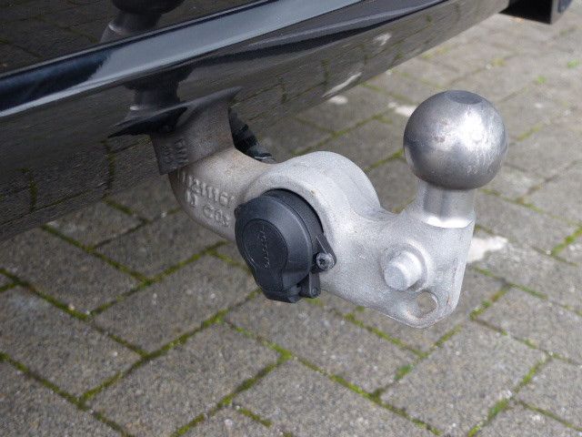 Volvo XC60 R Design B4 AWD Aut.