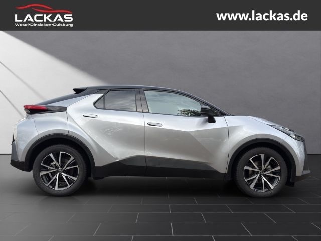 Toyota C-HR Team D ACC Apple CarPlay Android Auto