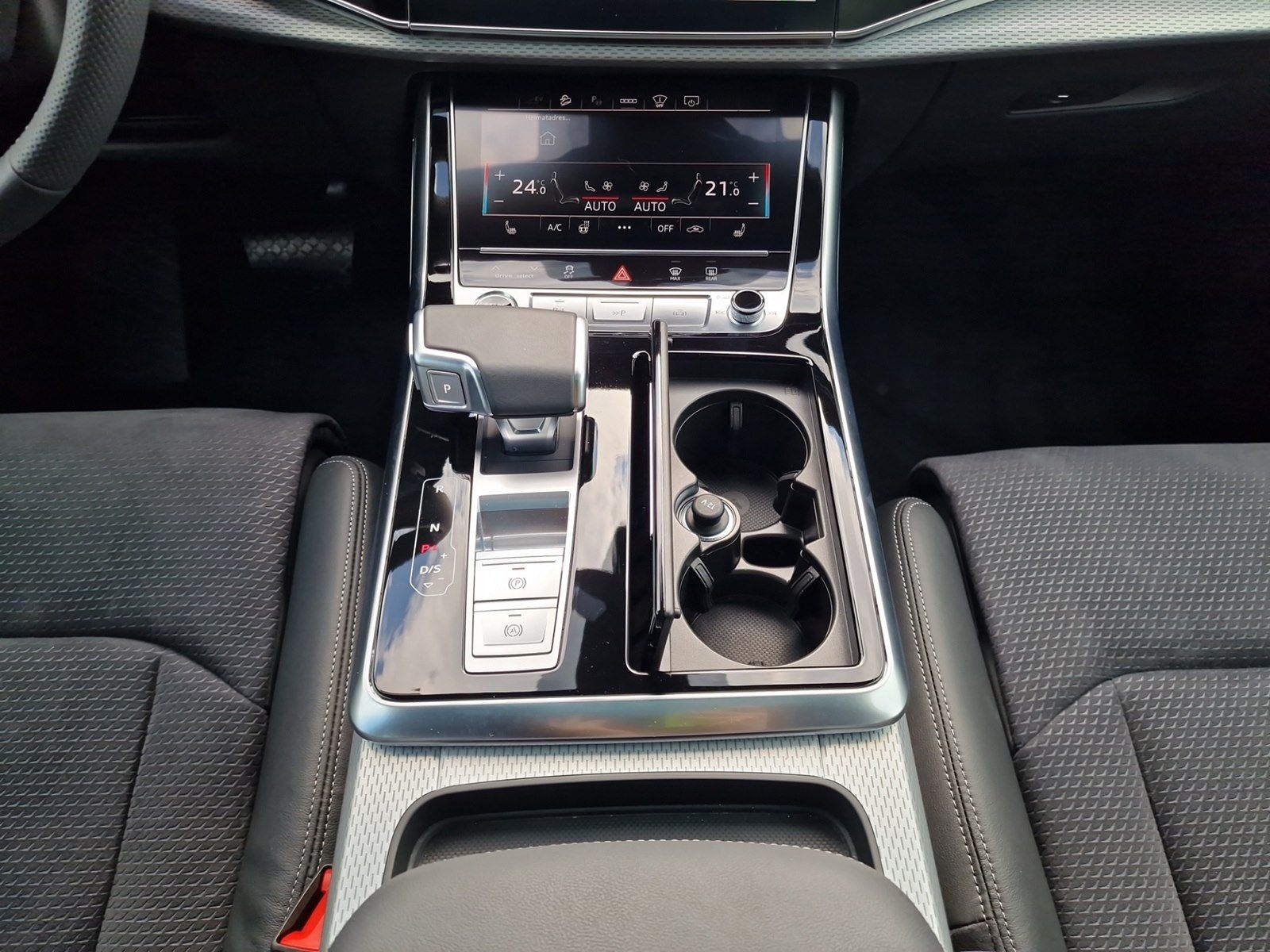 Audi Q7 55 TFSI e qu 2x S line MATRIX Pano Allradlenk