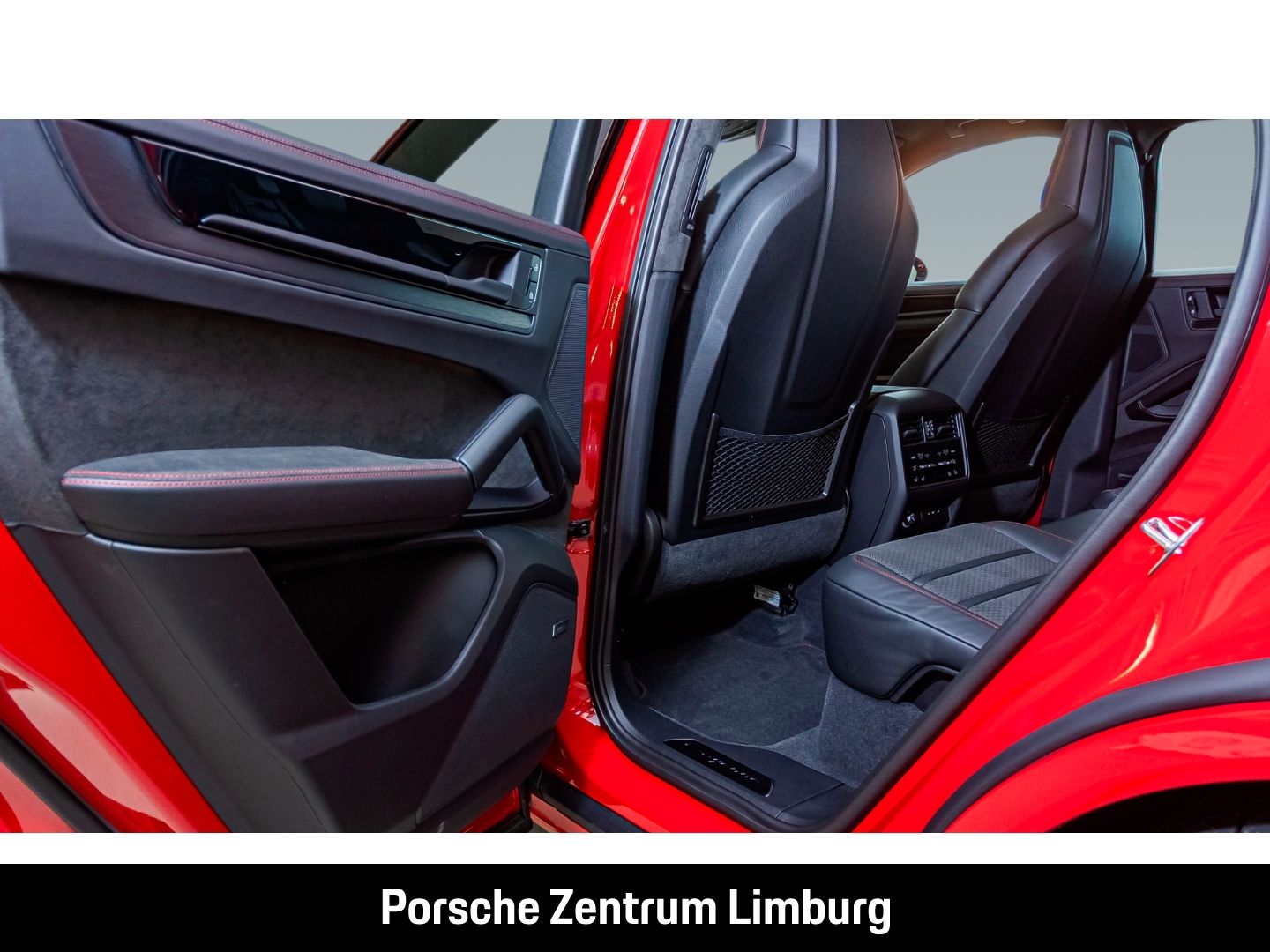 Porsche Cayenne GTS Coupe Hinterachslenkung InnoDrive