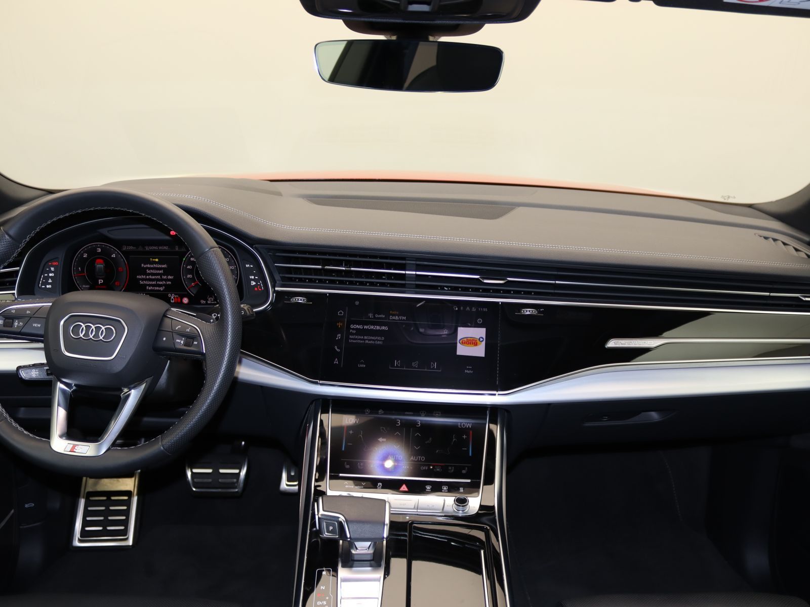 Audi Q8 S-Line 50TDI quattro / Standh, Pano, Air, AHK