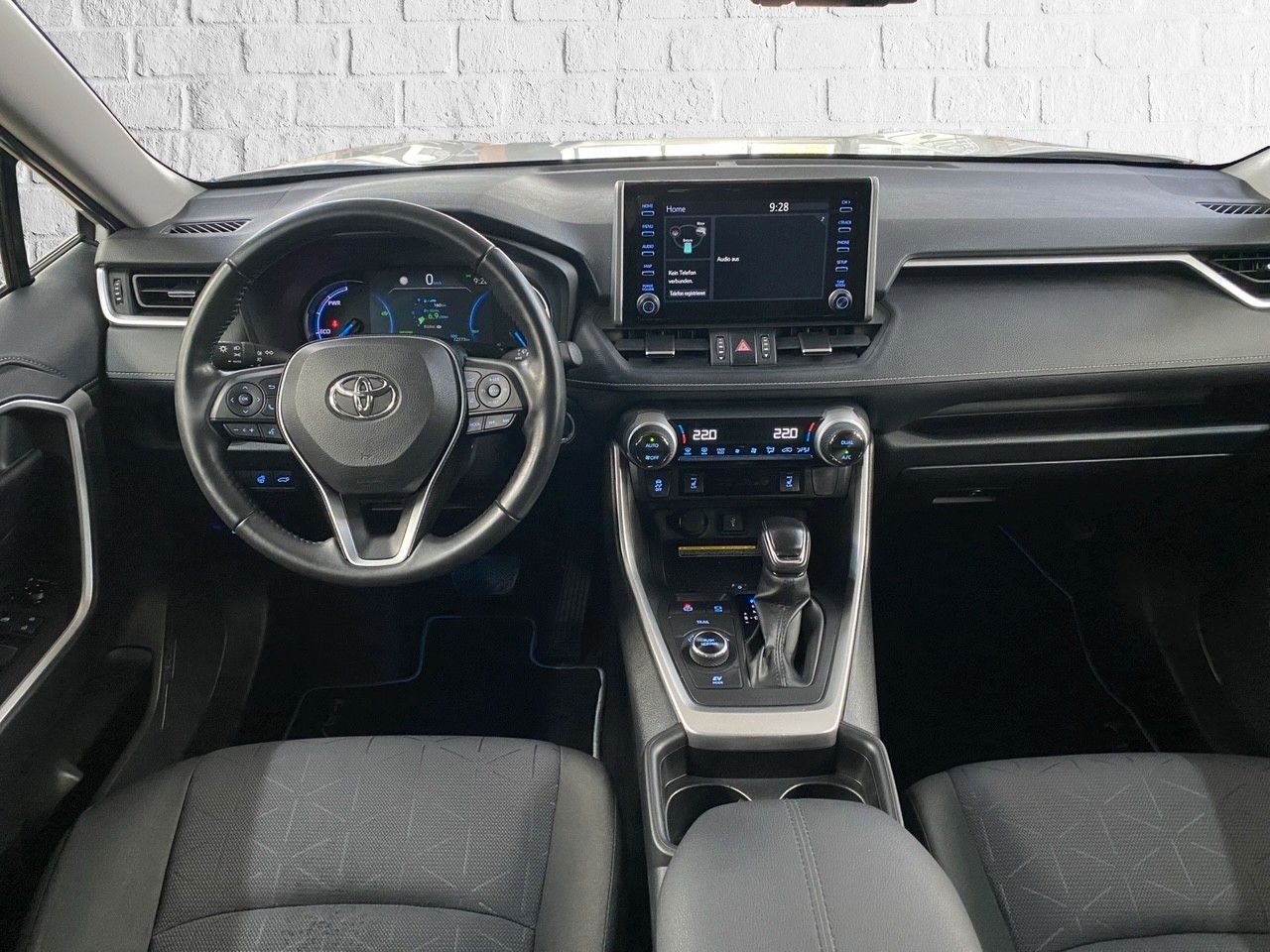 Toyota RAV 4 RAV4 Hybrid 4x4 - Samsaru's Car Outlet