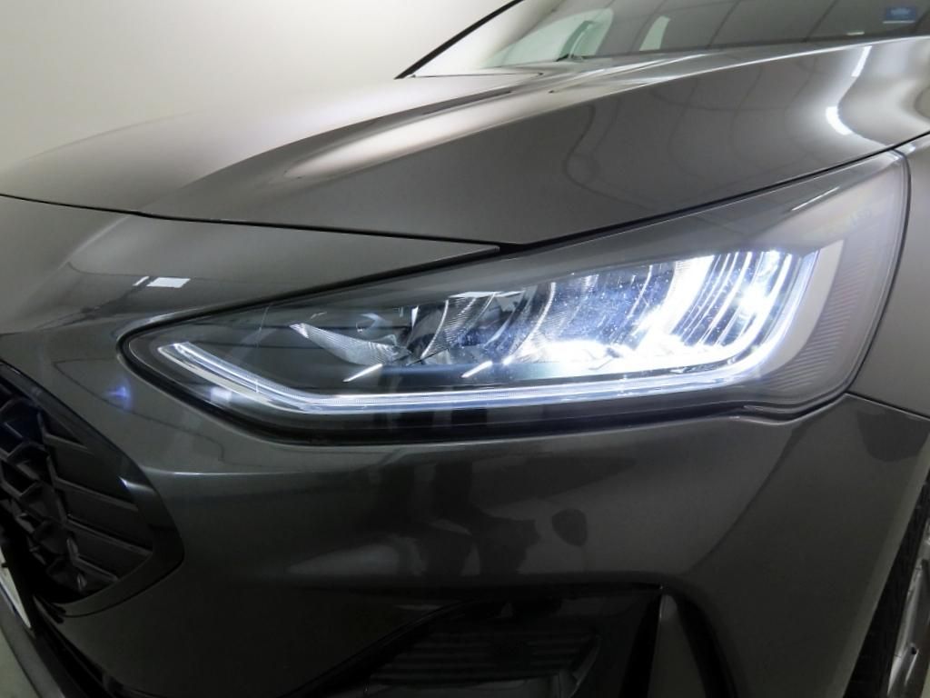 Ford Focus 1.0 M-Hybrid Aut. ST-Line iACC+Kam+LED+SHZ