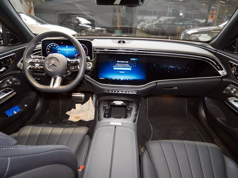 Mercedes-Benz E 450 d T 4M AMG BURM MEMO 360 AHK DISTR KAMERA