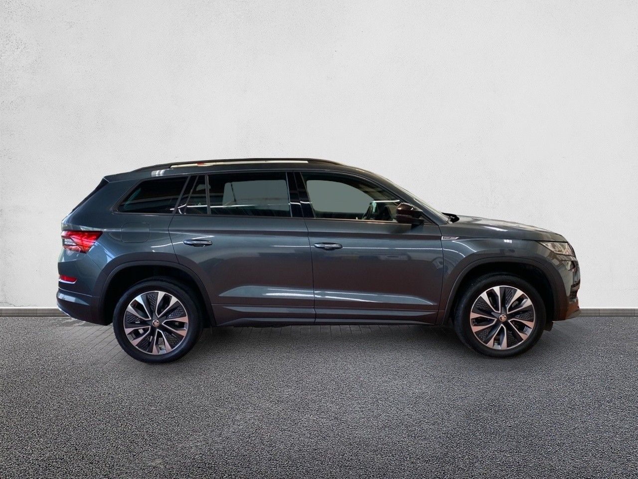 Skoda Kodiaq Sportline 2.0l TSI - Samsaru's Car Outlet