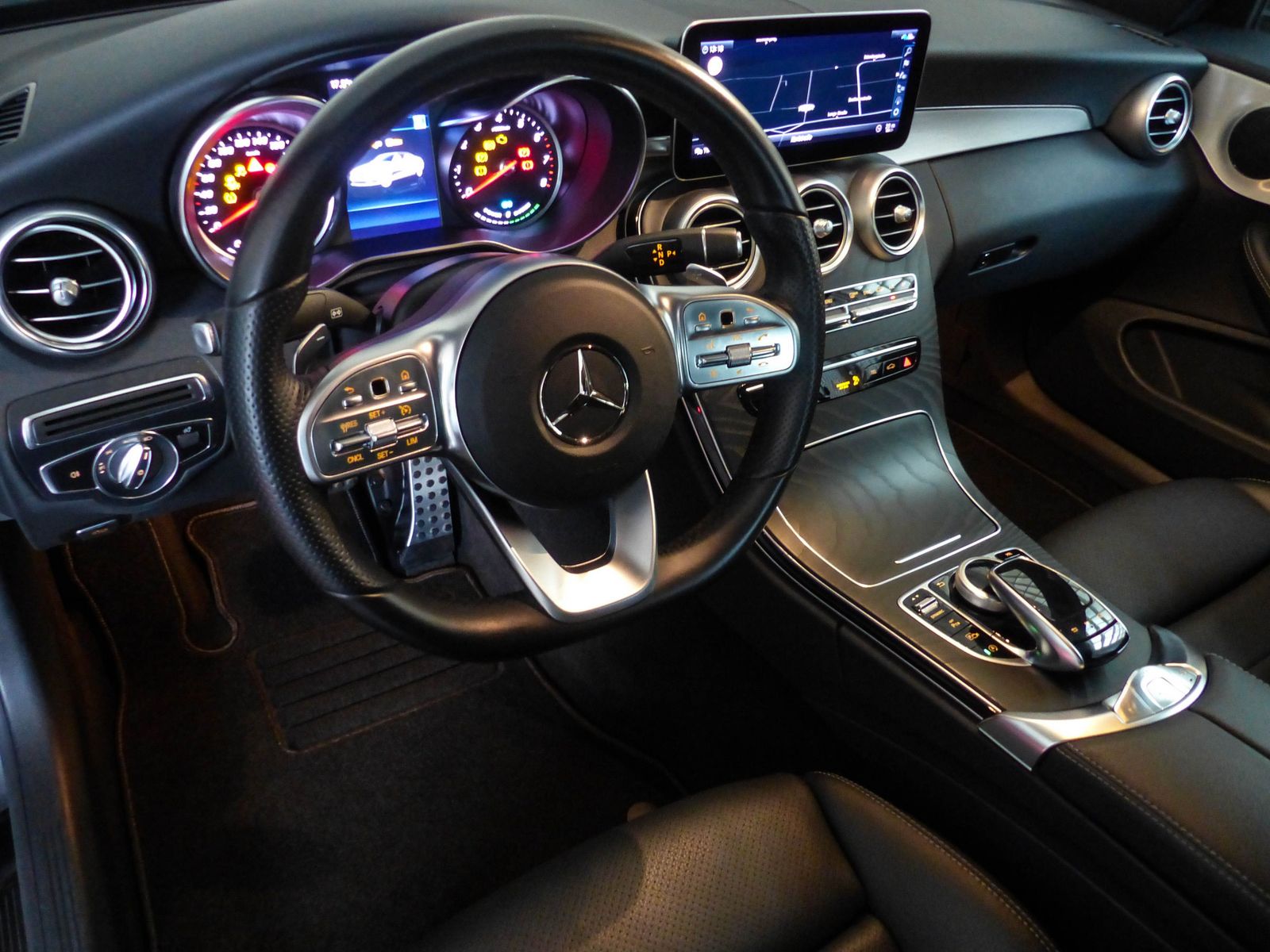 Mercedes-Benz C 200 Cabrio AMG - Samsaru's Car Outlet