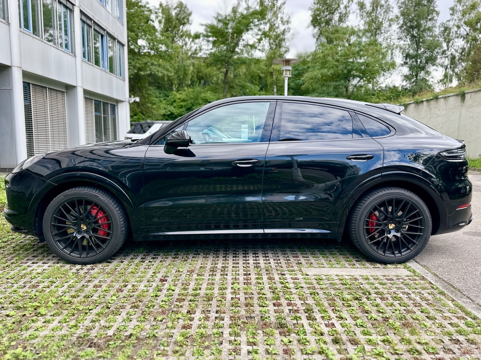 Porsche Cayenne GTS Coupe*Chrono*Pano*Luft*netto 71.849€