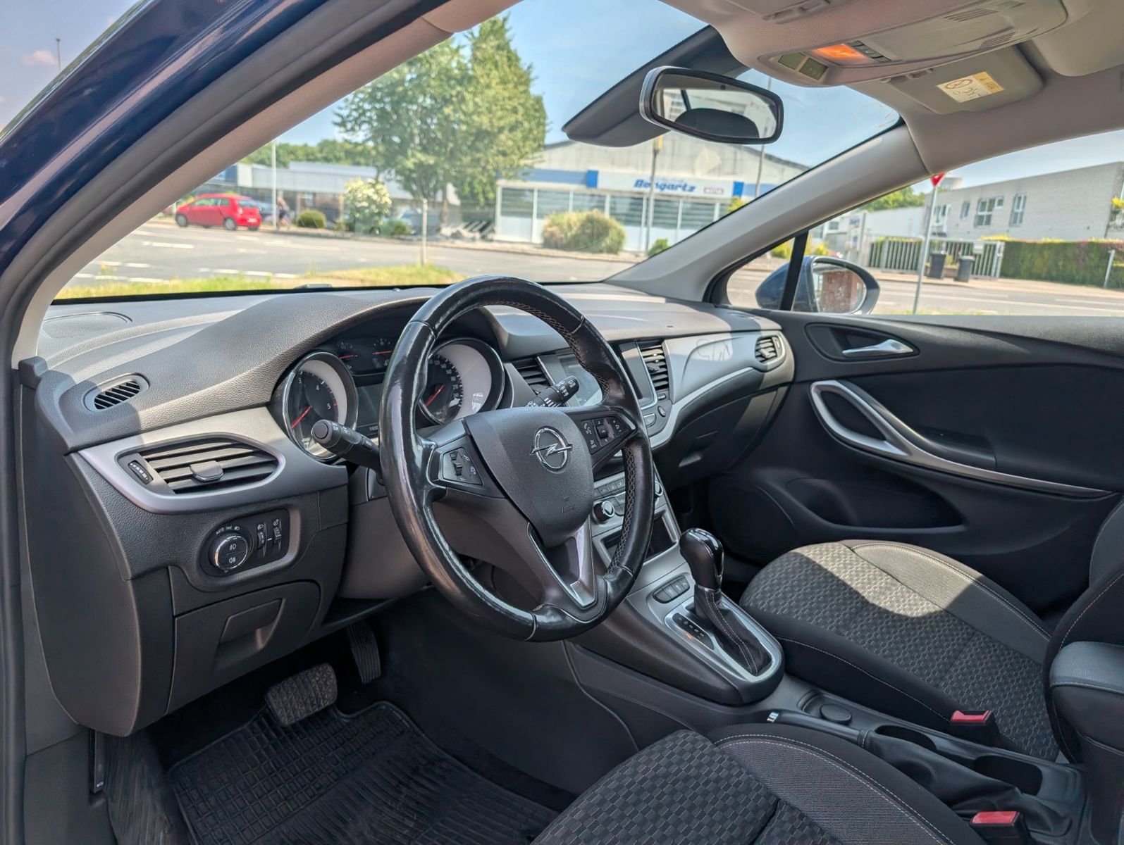 Opel Astra K Sports Tourer Business - Samsaru's Car Outlet