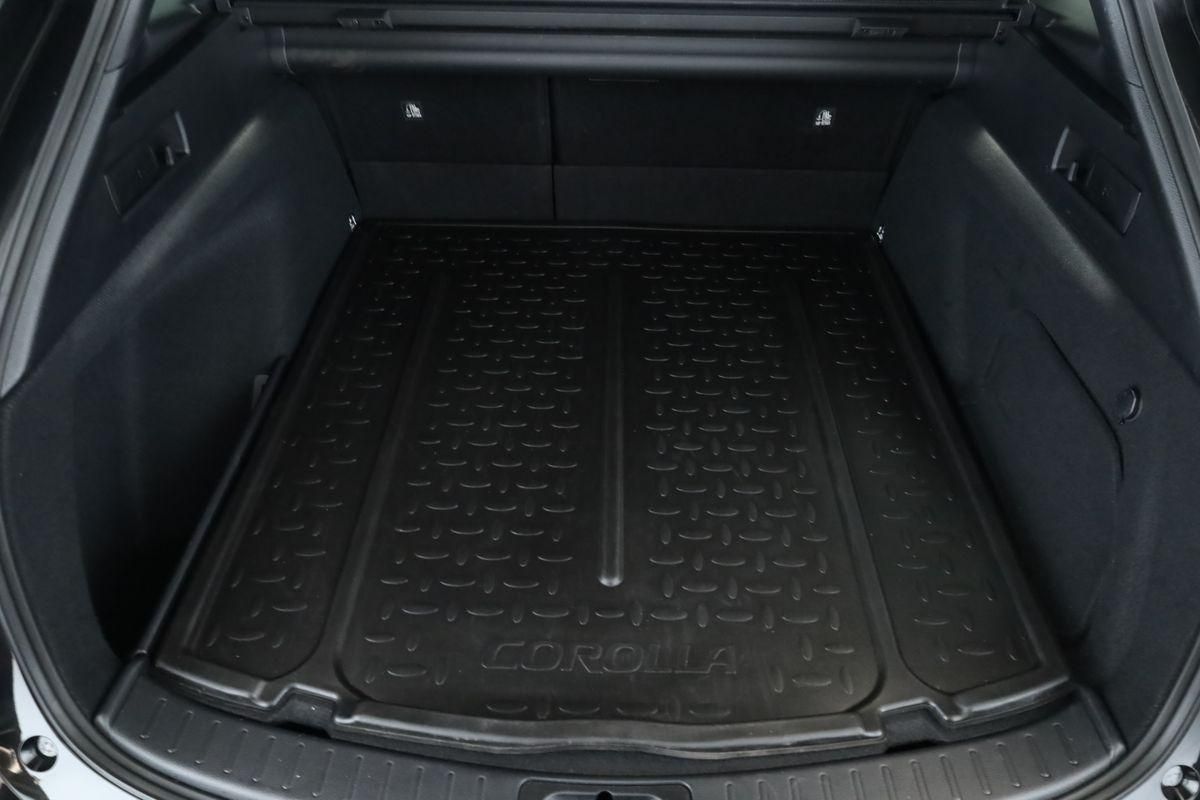 Toyota Corolla Touring Sports 2.0 CVT Team D Navi Kam