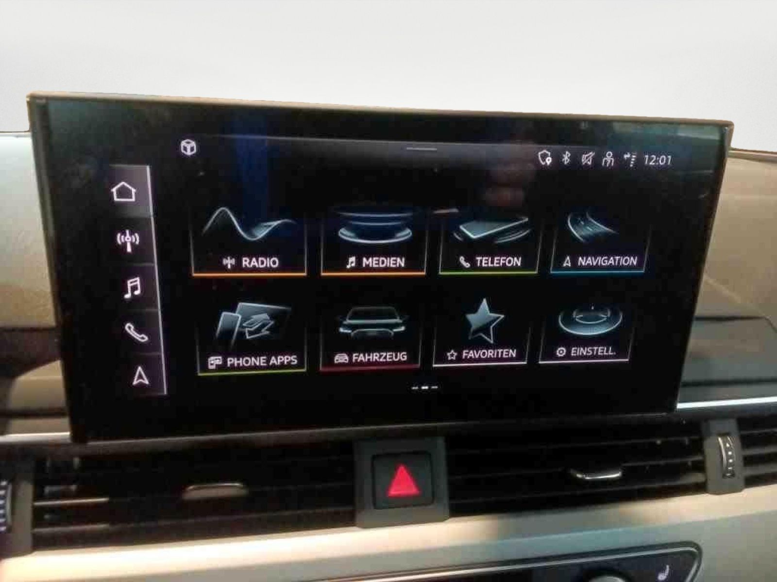 Audi A4 Lim. 40 TDI advanced - Samsaru's Car Outlet