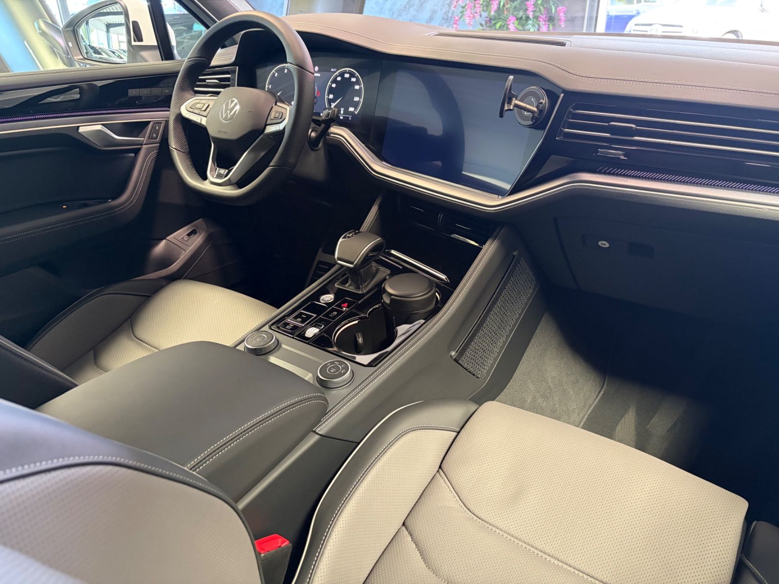 Volkswagen Touareg 3.0 TDI 4Motion R-Line*Final Edition*