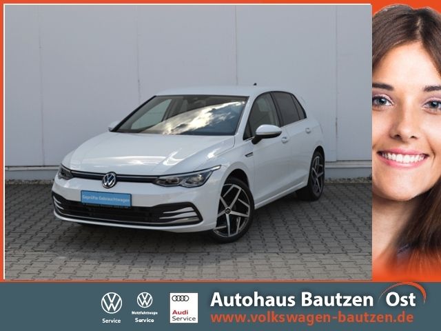 Volkswagen Golf VIII 1.5 TSI Style - Samsaru's Car Outlet