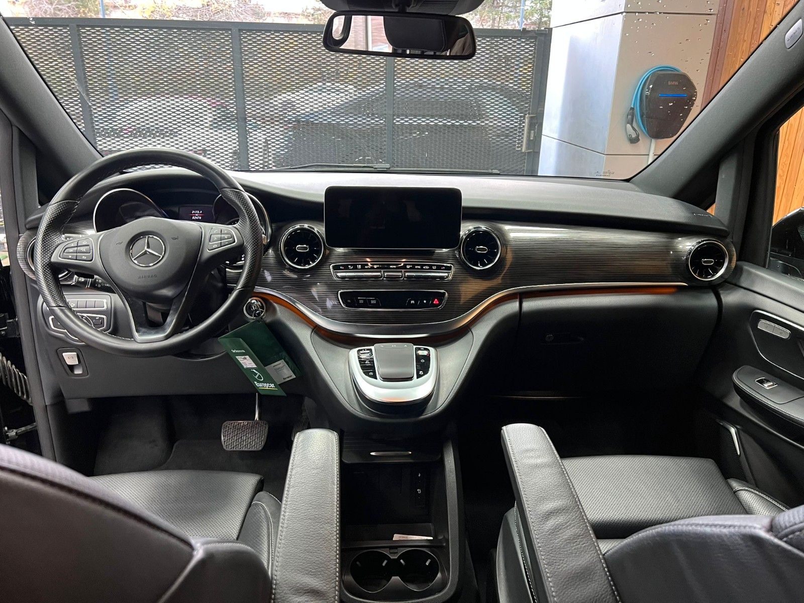 Mercedes-Benz V 220 V -Klasse V250 AVANTGARDE 4MATIC - Samsaru's Car Outlet