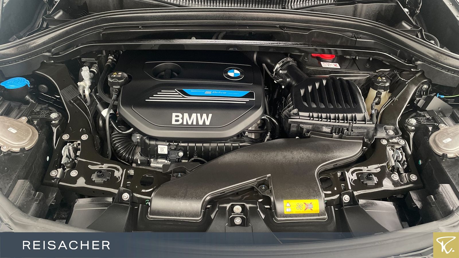 BMW X1 xDrive25e SportLine - Samsaru's Car Outlet