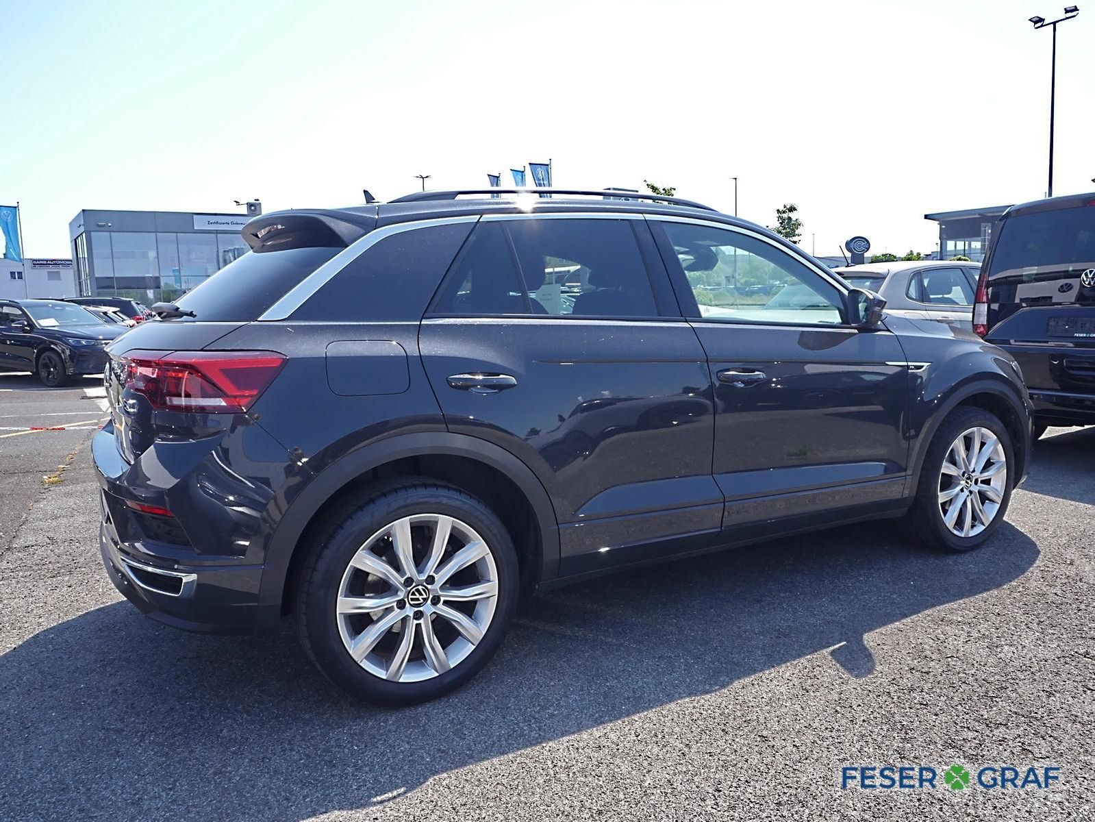 Volkswagen T-Roc Sport R-Line 1.5 TSI - Samsaru's Car Outlet