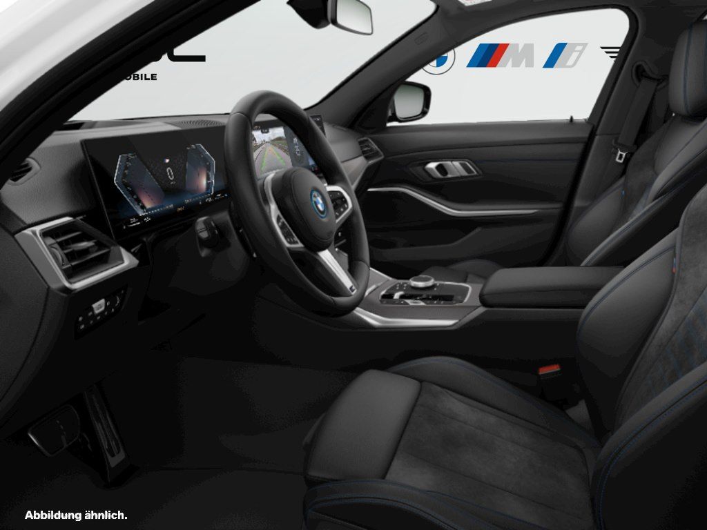 BMW 330e Limousine M Sportpaket - Samsaru's Car Outlet