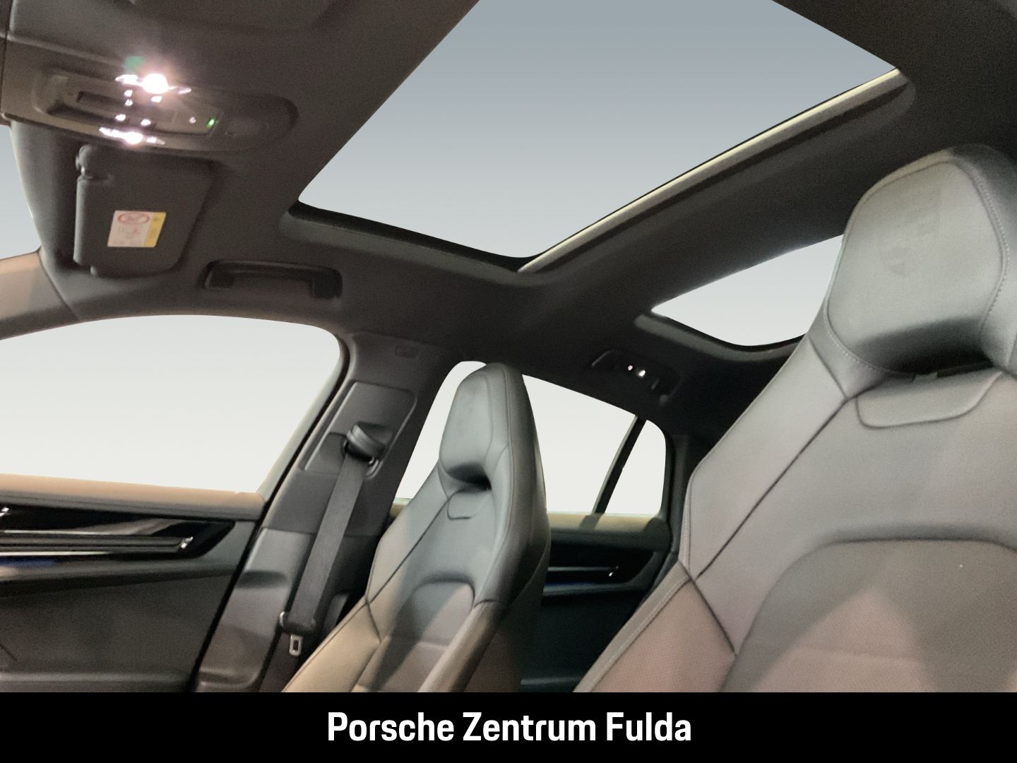 Porsche Panamera 4 E-Hybrid BOSE Sportabgasanlage LED