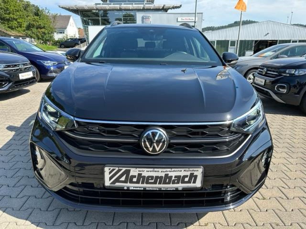 Volkswagen Taigo R-Line 1.0 TSI DSG - Samsaru's Car Outlet