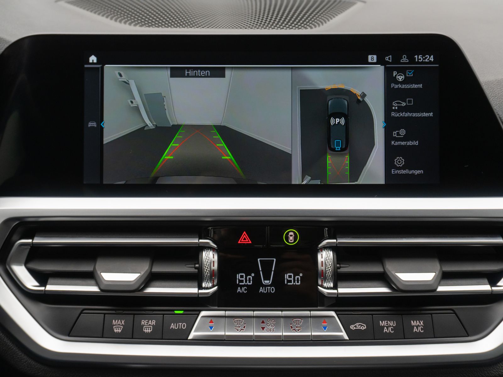 BMW 330e Sport Line - Samsaru's Car Outlet