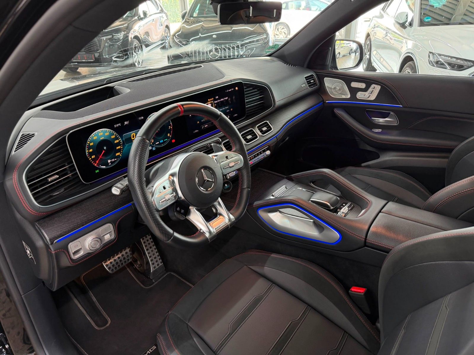 Mercedes-Benz GLE 53 AMG/4Matic+/Burmester/designo/PANO/360