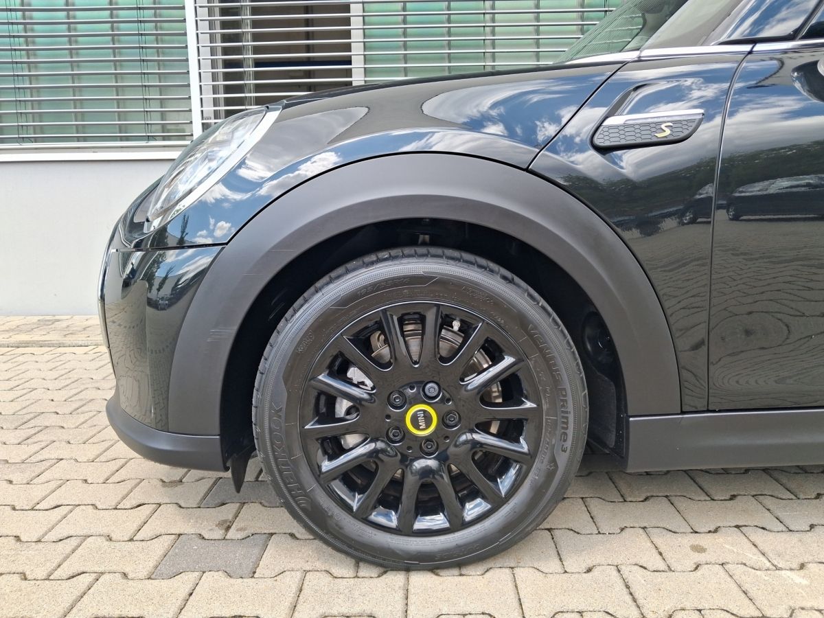 MINI Cooper SE 3-Türer - Samsaru's Car Outlet