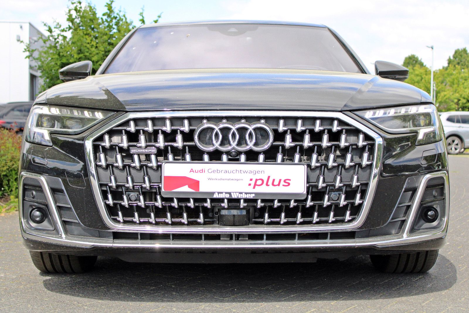 Audi A8 50TDI qu - Samsaru's Car Outlet