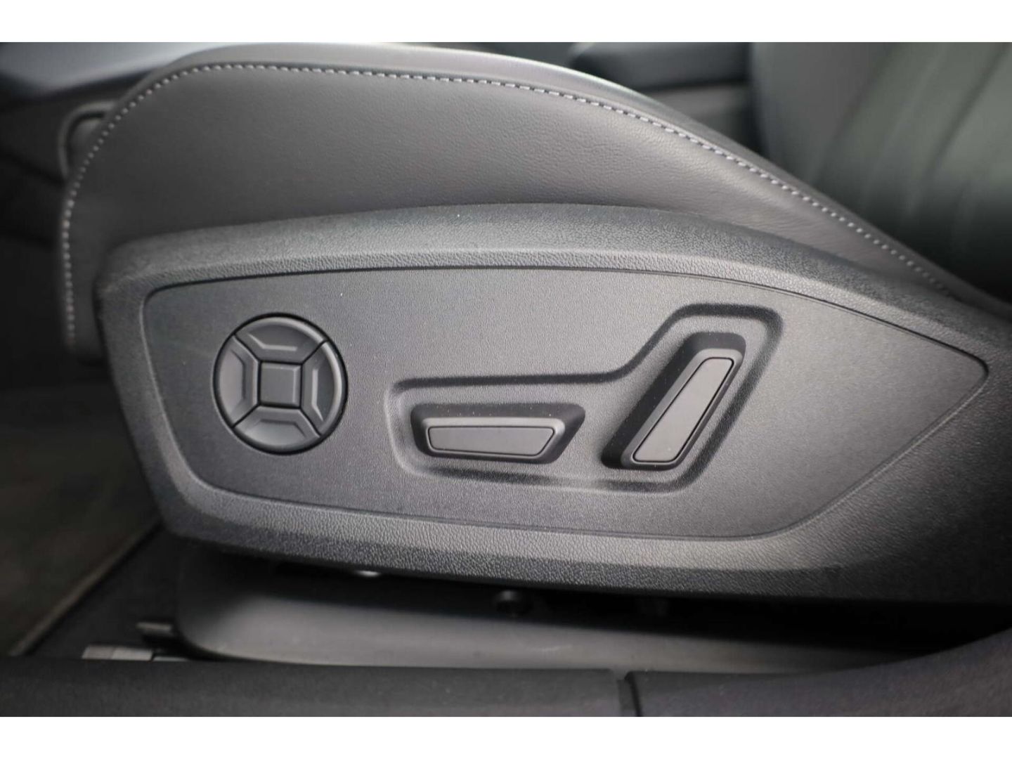 Audi A5 Limousine TFSI e quattro S line AHK/B&O/HUD