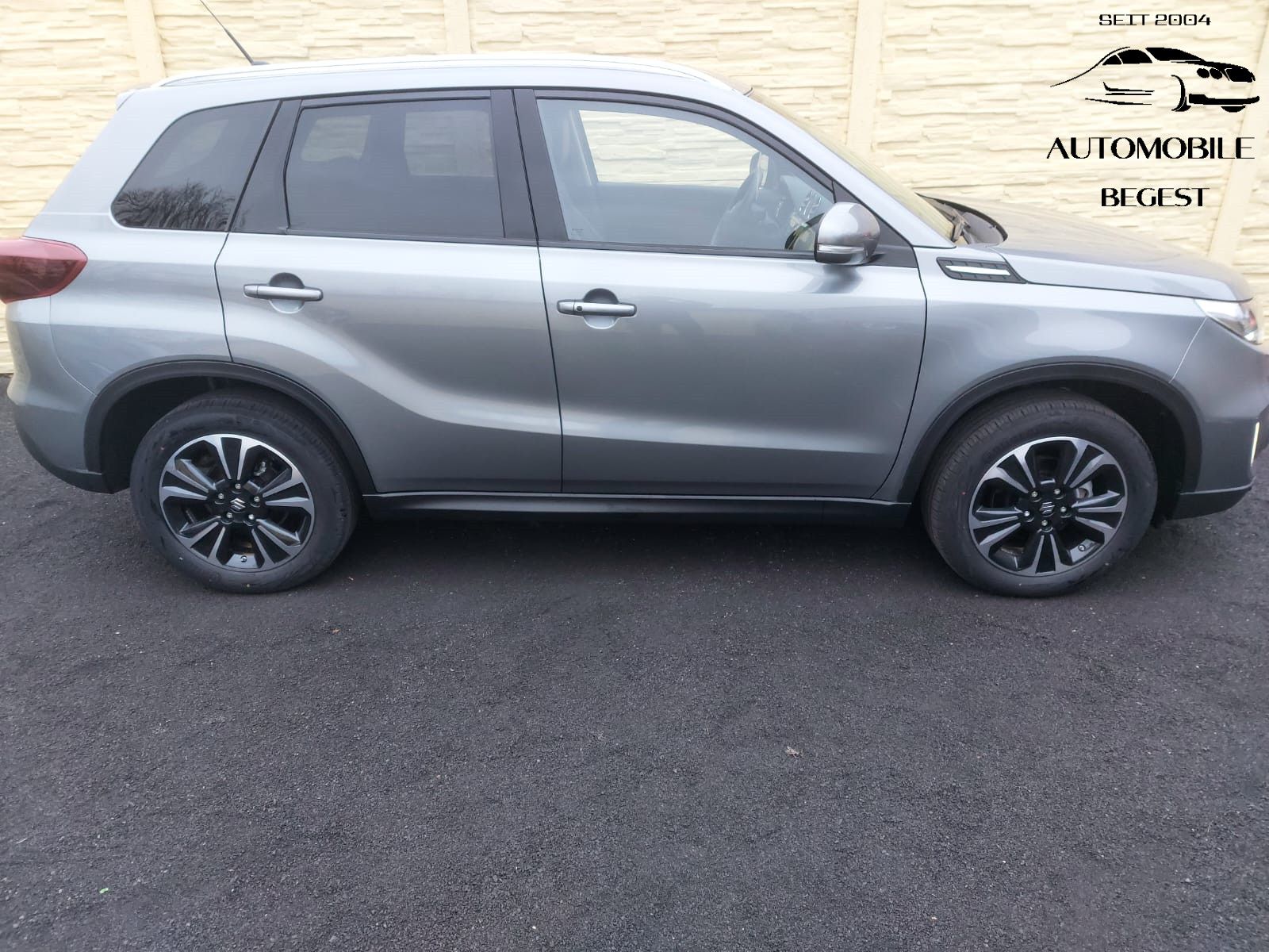 Suzuki Vitara 4X4 - Samsaru's Car Outlet