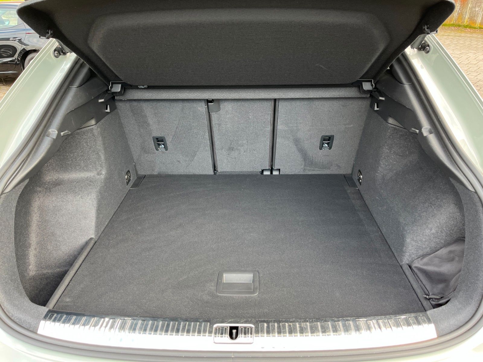 Audi Q3 Sportback 35 TDI quattro S line - Samsaru's Car Outlet