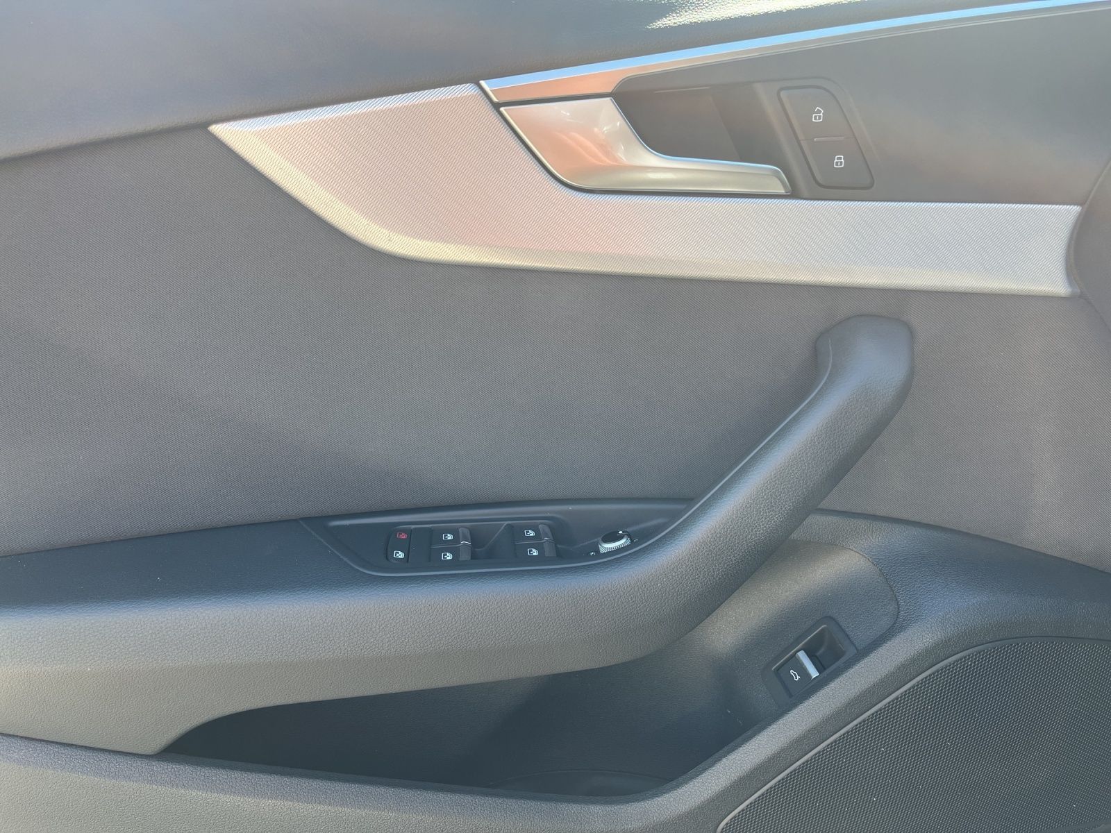 Audi A4 Avant 40 TDI S Line - Samsaru's Car Outlet