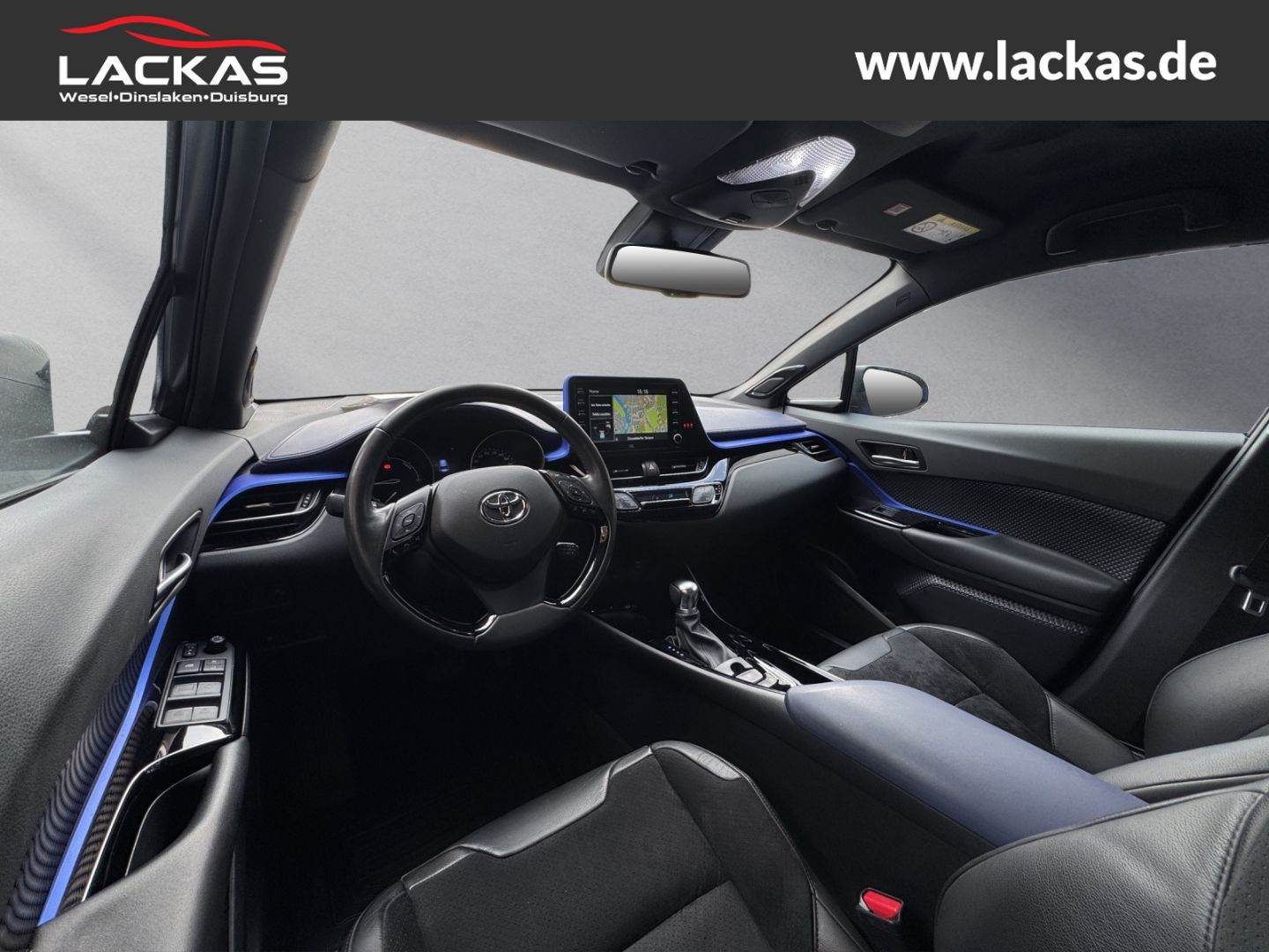 Toyota C-HR Hybrid Style Selection - Samsaru's Car Outlet