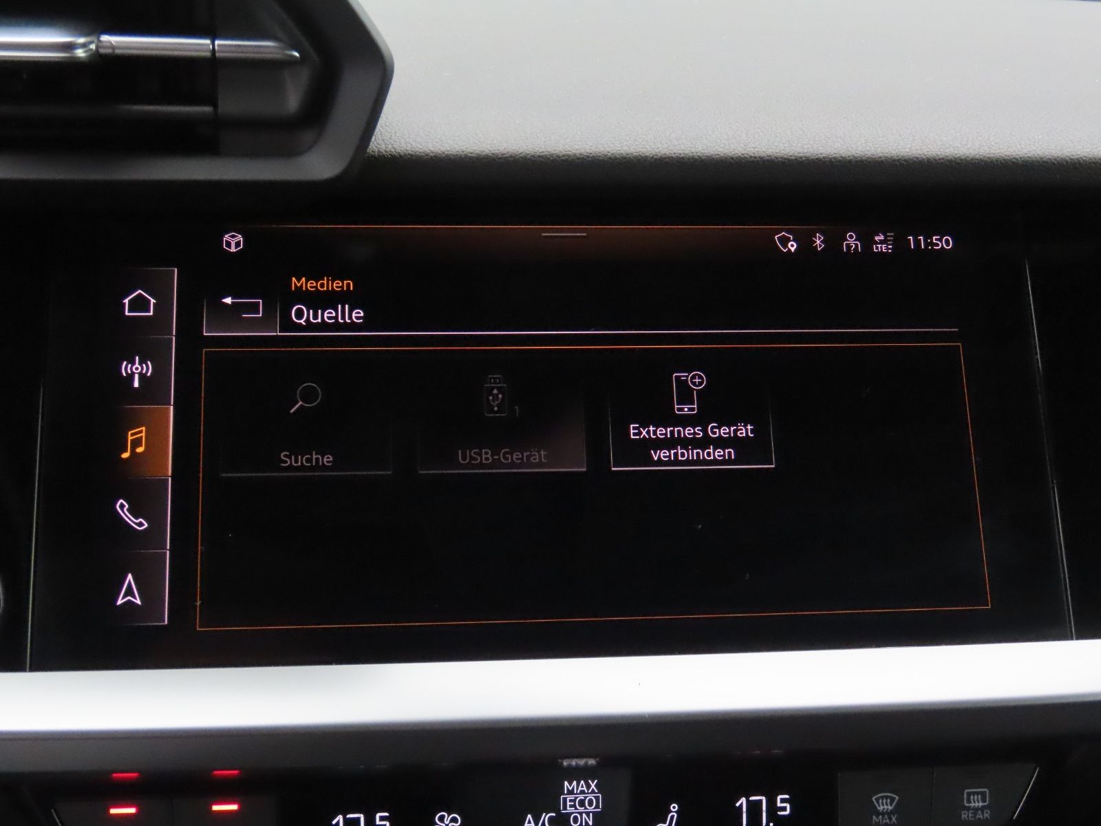 Audi A3 35 TFSI Sportback Sportsitze Navigation