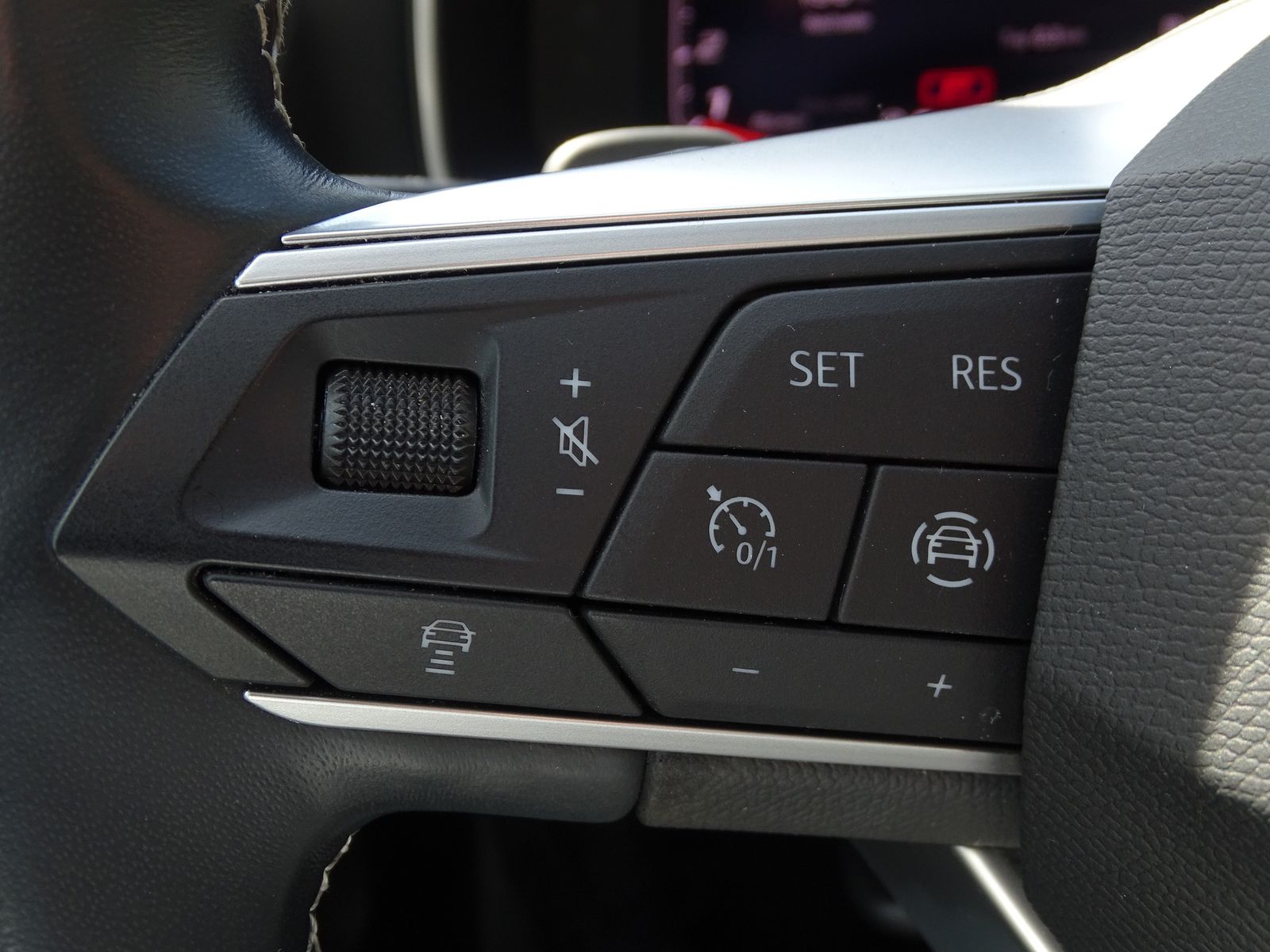 Seat Leon Sportstourer 2.0 TDI Style LED Navi ACC AHK