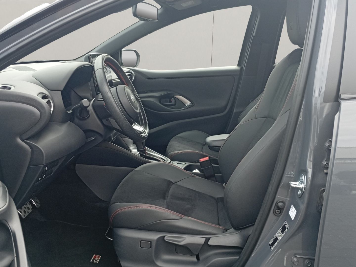 Toyota Yaris HYBRID+GR-SPORT+CARPLAY+NAV+SOFORT+AKTION