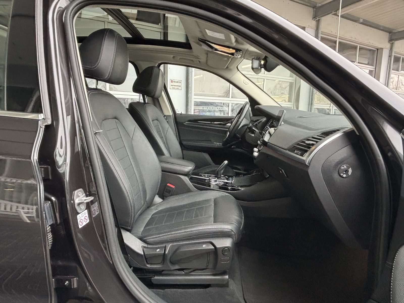 BMW X3 30d xDrive Luxury Line AHK ACC LEDER HUD LED