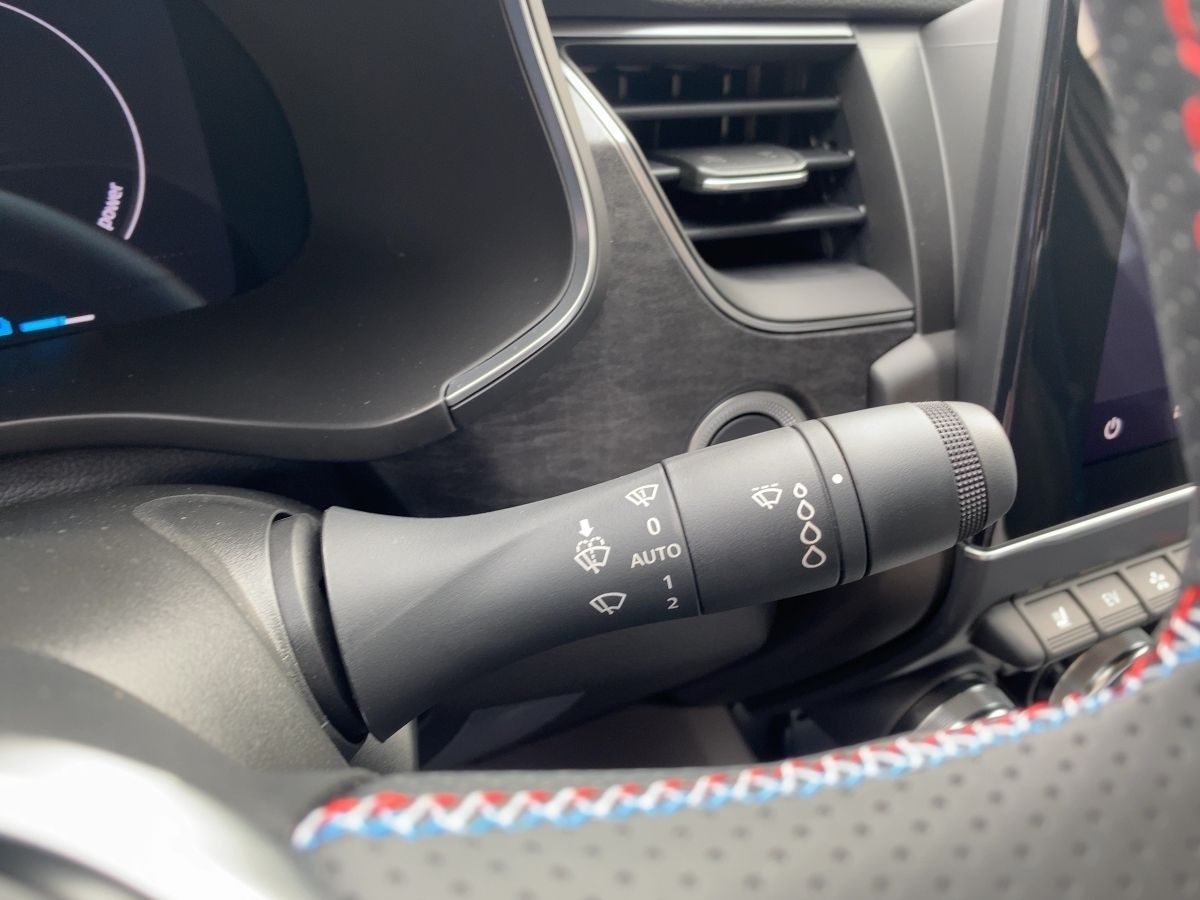 Renault Arkana 1.6 E-TECH 145 Esprit Alpine - Samsaru's Car Outlet