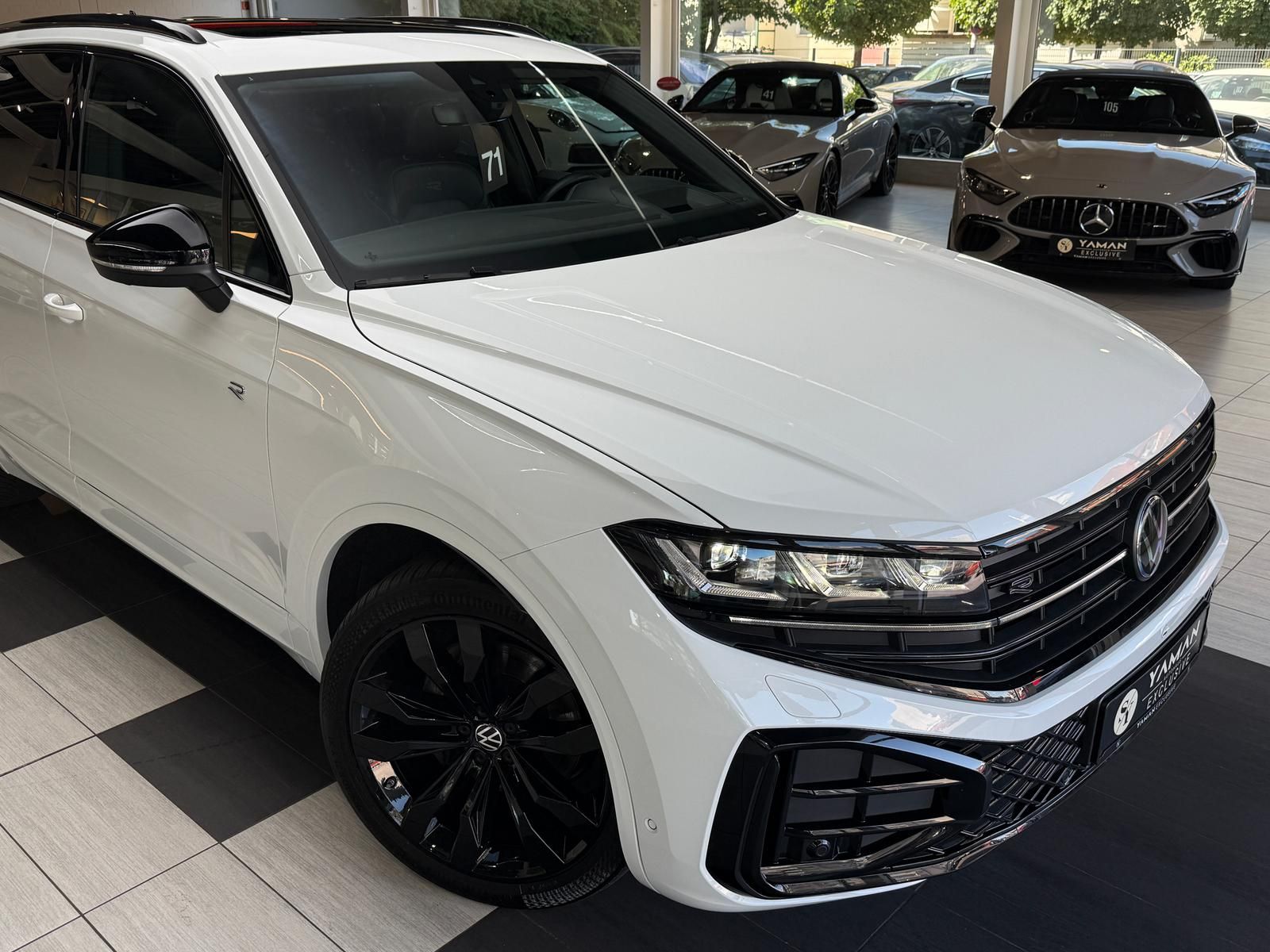 Volkswagen Touareg 3.0 TDI 4M R-Line Pano*HuD*StHzg*Massage