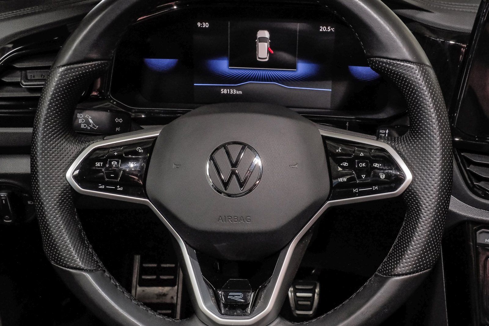 Volkswagen T-Roc R-Line 1.5 TSI - Samsaru's Car Outlet