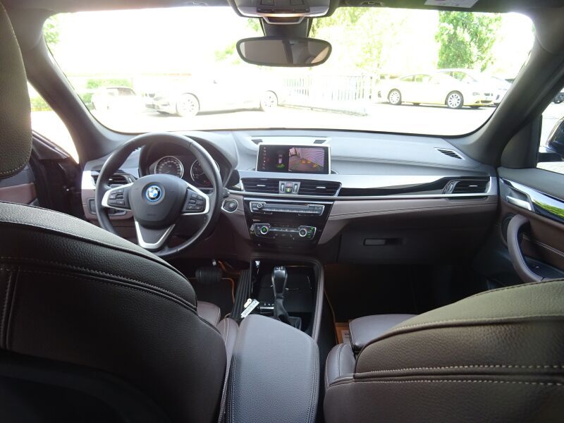 BMW X1 xDrive25e Sport Line - Samsaru's Car Outlet